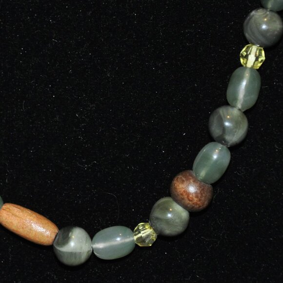 Hand Beaded Long Stand Necklace Wooden & Green Beads Mixed Medium Boho 30" - Picture 6 of 11